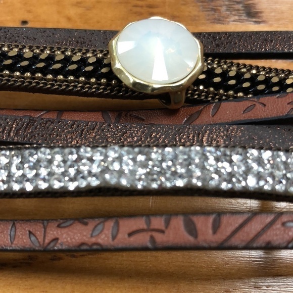 Strappy Leather Bracelet with Magnetic Closure - Picture 6 of 9